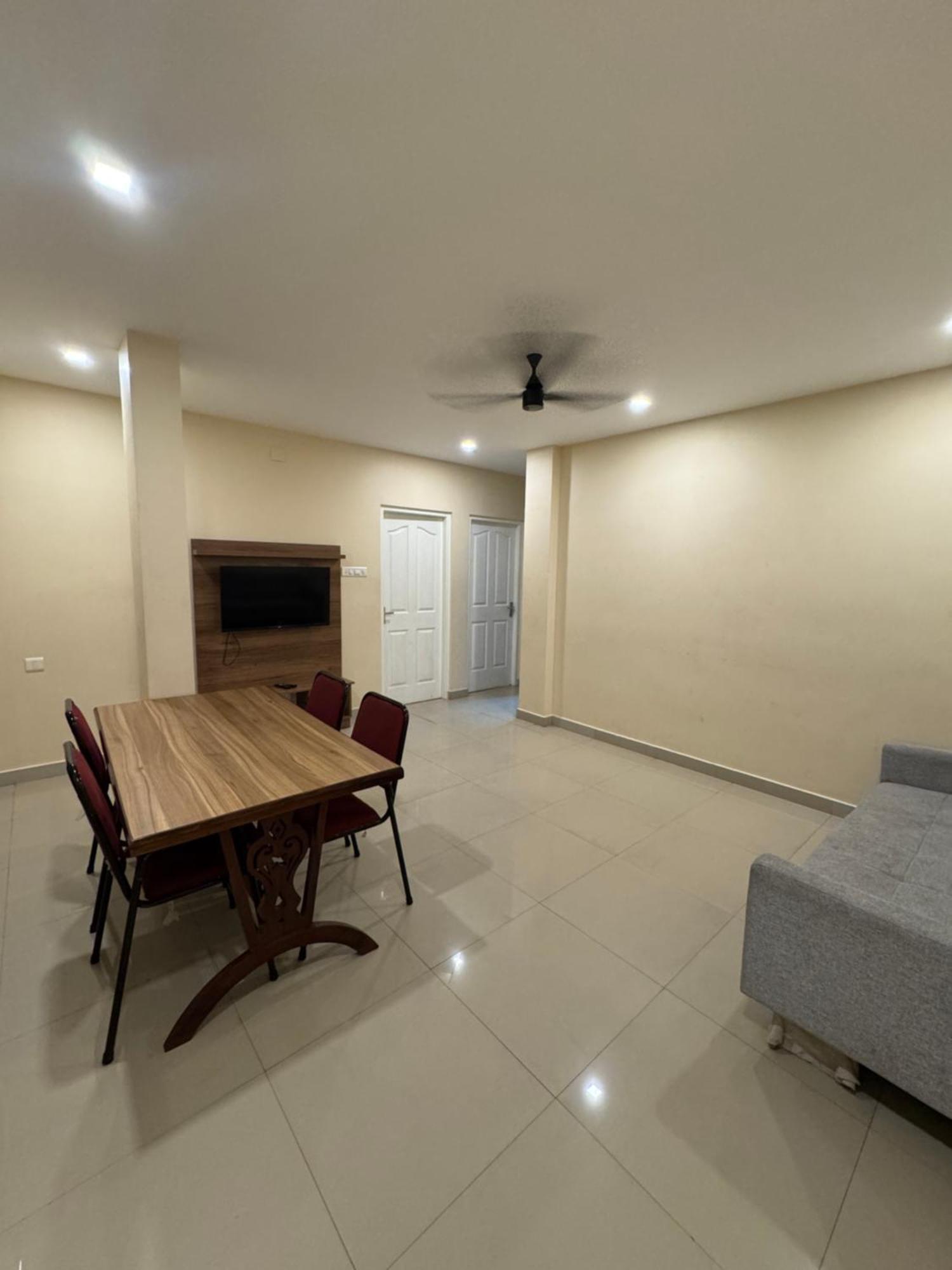 Heres Haut Residency Kochi Buitenkant foto